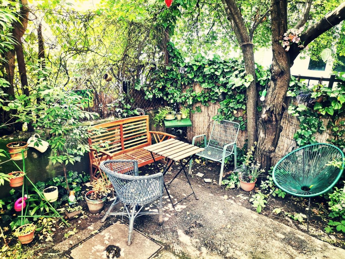 בודפשט Flat In Historic Villa With Your Own Private Garden, Near City Park מראה חיצוני תמונה