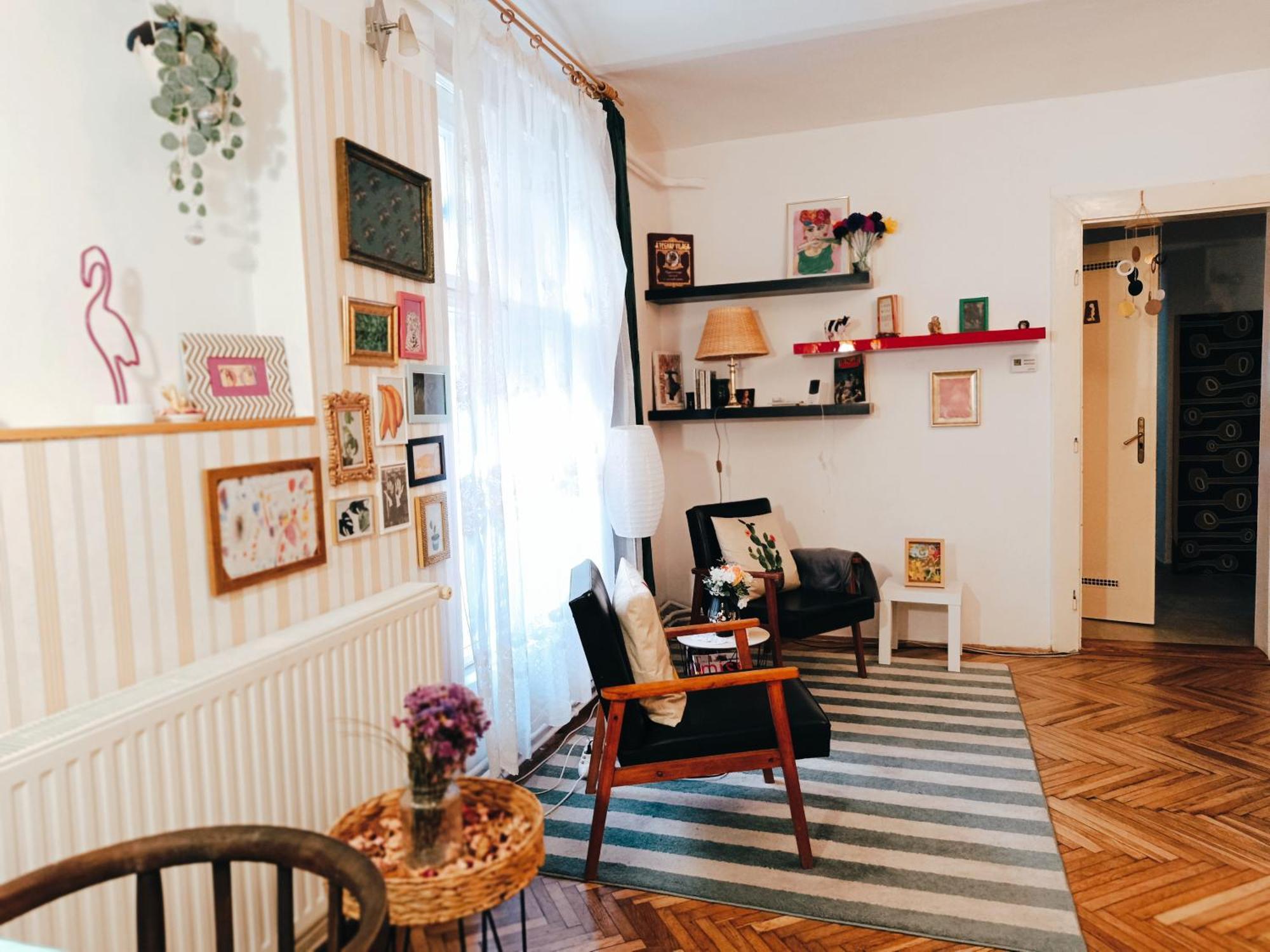 בודפשט Flat In Historic Villa With Your Own Private Garden, Near City Park מראה חיצוני תמונה